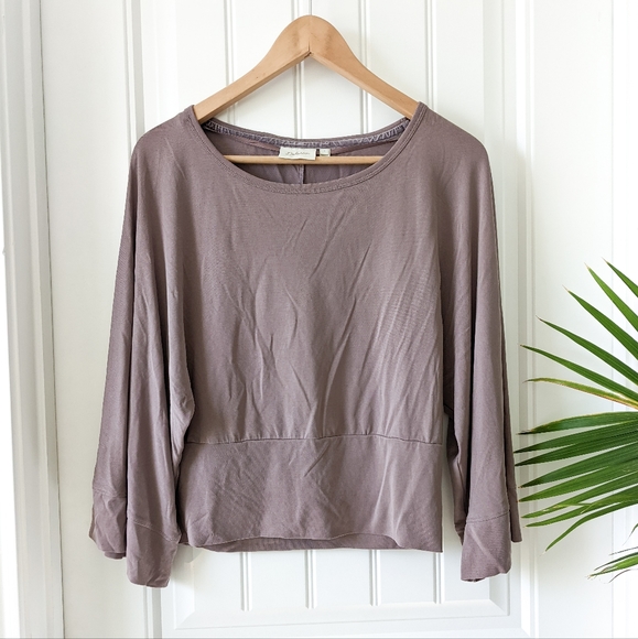 Deletta Tops - Anthropologie Deletta Dolman Wide Sleeve Top Size Small